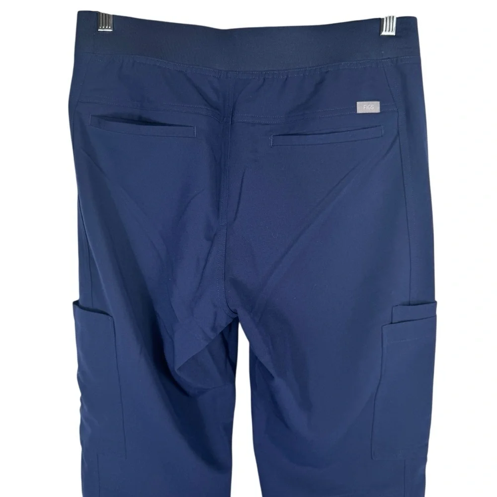 NWT Figs Axim Cargo Scrub Pants, Navy, Size M